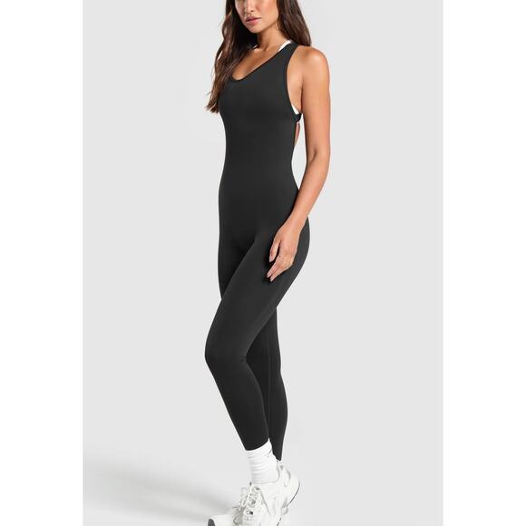 GYMSHARK "EVERYDAY SEAMLESS" JUMPSUIT. BRAND NEW, SUPER CUTE, BLACK - Picture 4 of 8